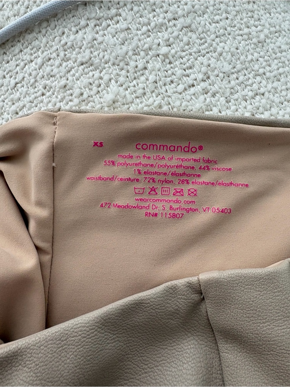Commando Faux Leather Legging in LIMITED SAND SZ XS GREAT CONDITION - Picture 6 of 7